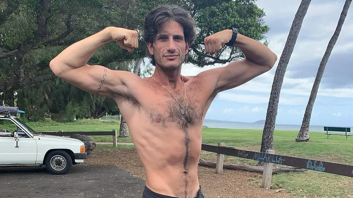 Jack Schlossberg Leverages JFK Jr.'s Legacy in Campaign While Rejecting Super PAC Funding