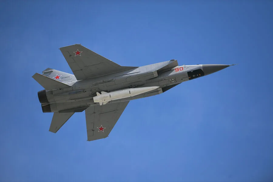 Russian MiG-31I Jets with Hypersonic Missiles Conduct Routine Flight Over Sea of Japan, Emphasizing International Compliance