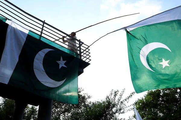 Pakistan Announces Temporary Ceasefire with Afghanistan During Eid al-Fitr, Supported by Gulf and Regional Powers