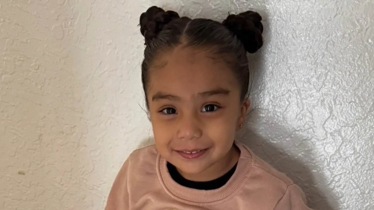 Four-Year-Old Girl Battles Life-Threatening Injuries After Swallowing Button Battery, Causing Severe Esophageal and Respiratory Damage