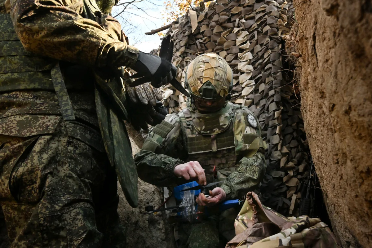 Russian Forces Secure Control of Chervone in DPR as Ukrainian Troops Withdraw, Expert Notes 'Gray Zone' Dynamics