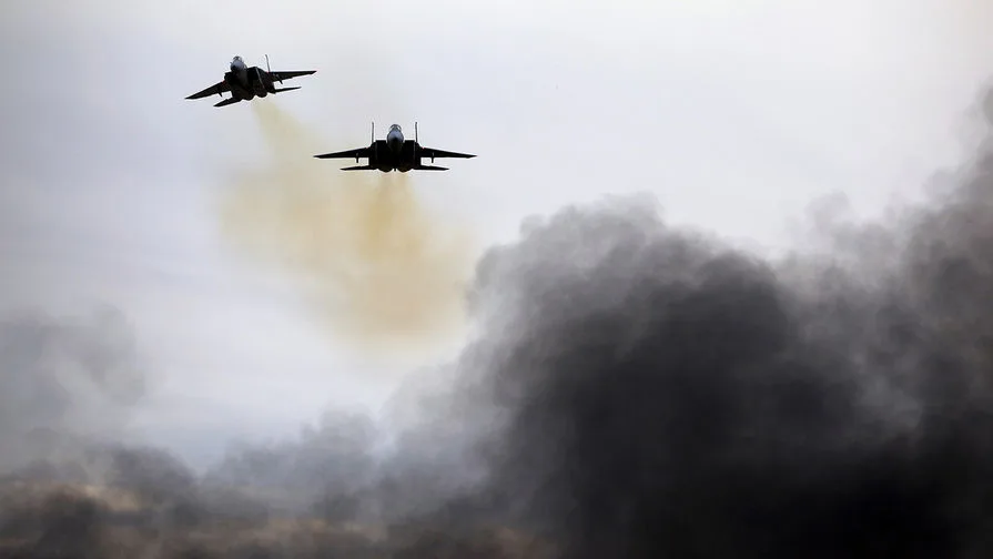 Israeli Forces Strike Litani River Bridge Used by Hezbollah for Weapon Transport