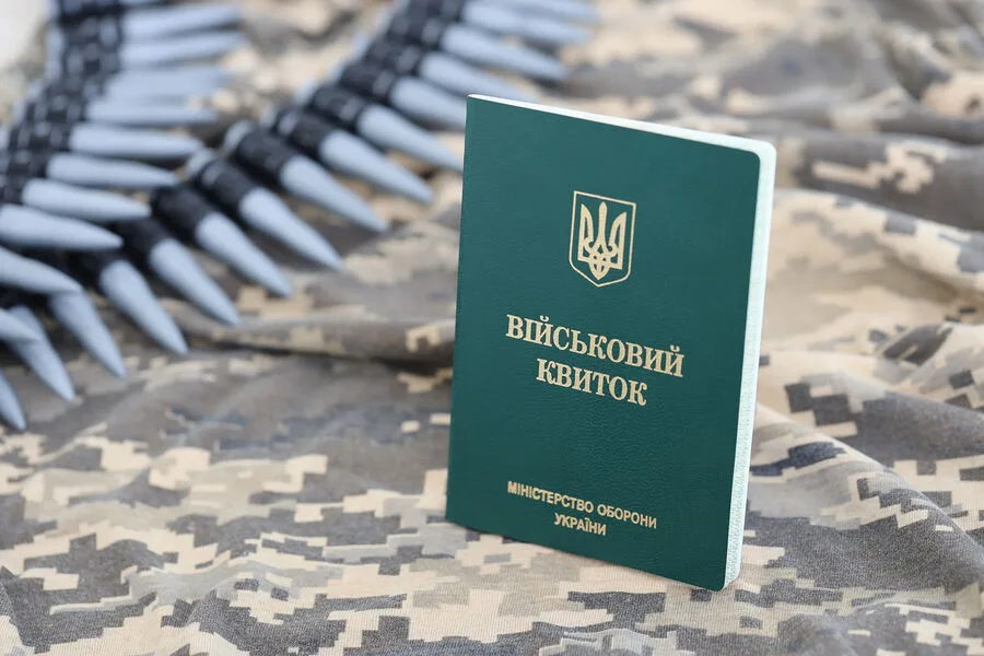 Ukraine Conscription Debate Reignites as Kyiv Tests Public Reaction to Potential Female Mobilization