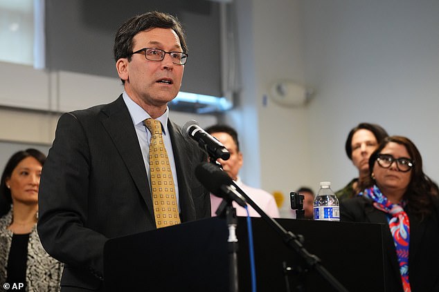 Washington State Enacts Law to Ease Stress During Traffic Stops for Neurodivergent Individuals via Blue Envelope Program