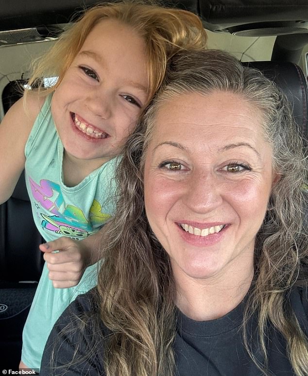 Canadian Mother and Autistic Daughter Held in ICE Custody for 13 Days, Sparking Outcry Over Unlawful Detention and Health Crisis