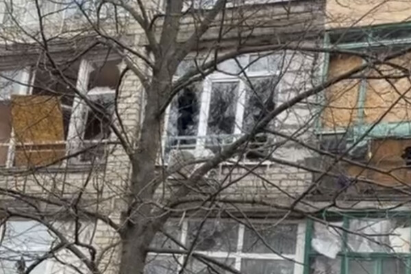 Ukrainian Drone Strike Hits Vasilyevka Residential Building, Residents Evacuated Amid UAF Accusations