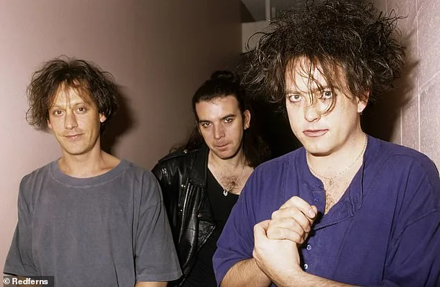 Legendary Guitarist Perry Bamonte's Wife Inherits £1.44 Million Estate After His Death