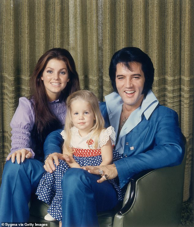 Sarah Ferguson's Isolation Amid Epstein Files Fallout: Finding Refuge with Priscilla Presley