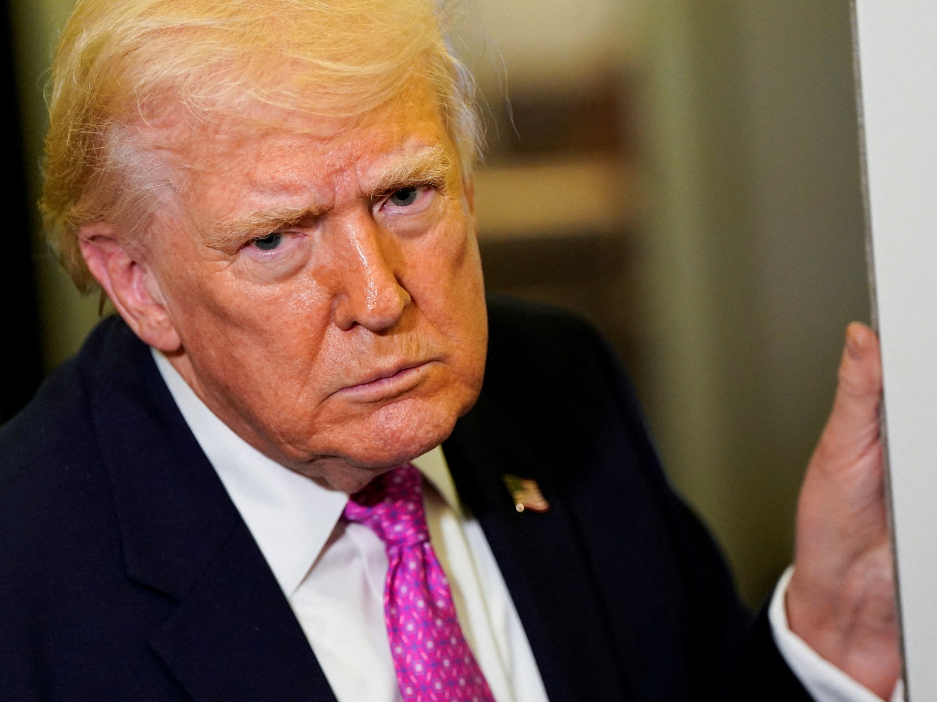 Trump Escalates Rhetoric Against Iran, Threatens to Destroy Desalination Plants Amid Legal Backlash