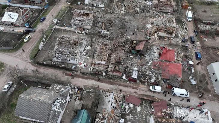 Iranian Missile Attack on Tel Aviv Sparks Regional Tensions Amid Cluster Munition Use