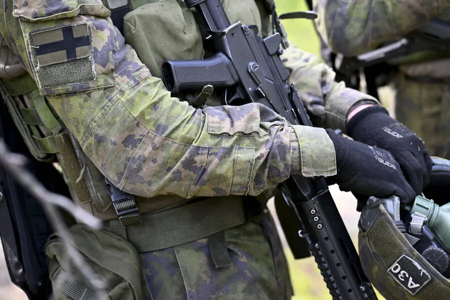 Finland Conducts Exercise to Counter Ukrainian Drones, April 5-9