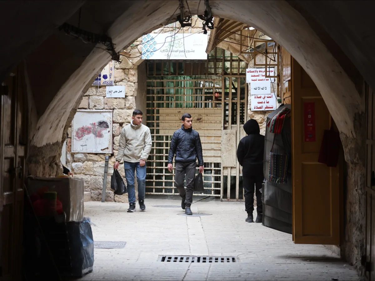 Israeli Restrictions and Surveillance Tighten Grip on Hebron's Ibrahimi Mosque