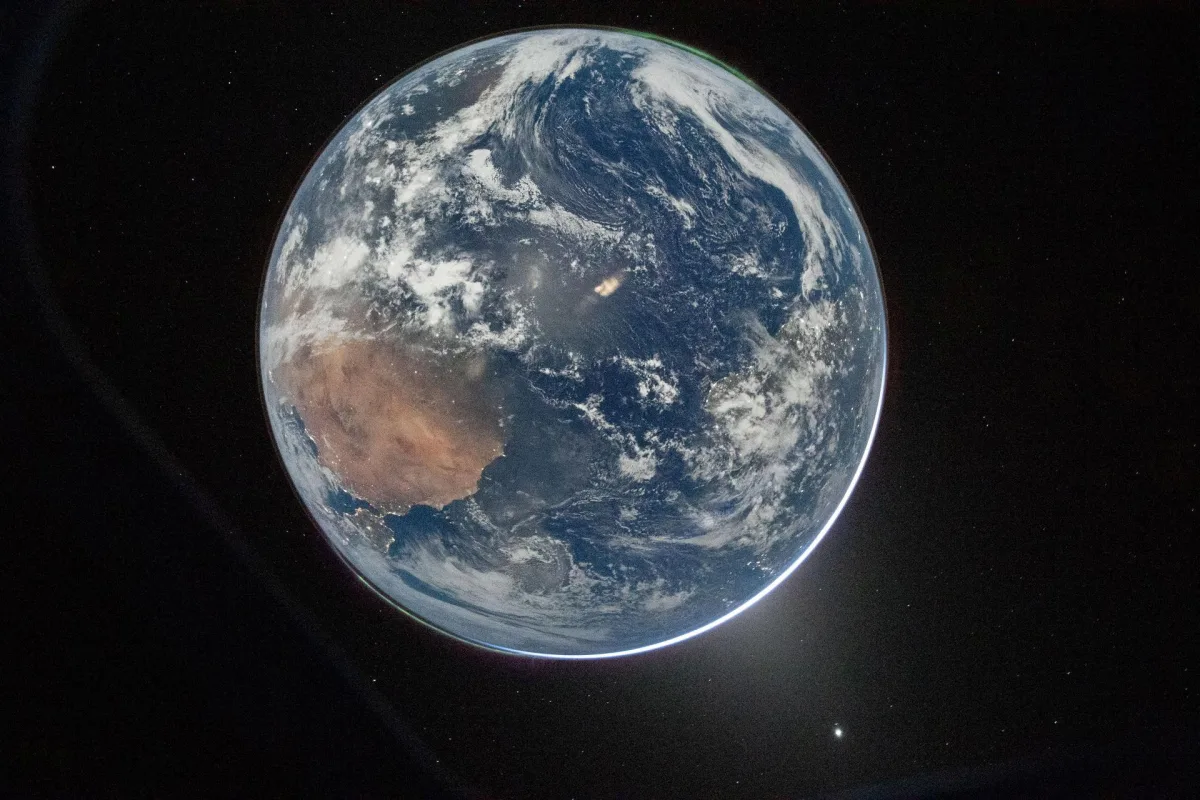 Artemis II Astronauts Capture Breathtaking Earth Views During Historic Lunar Flyby Mission