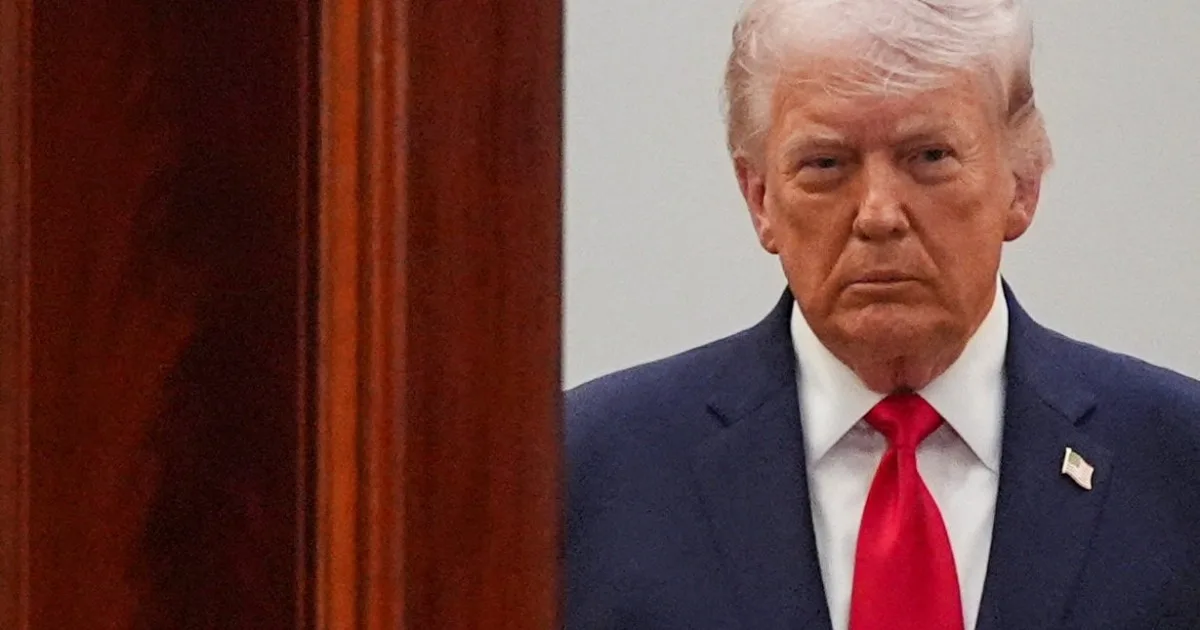 Trump Warns Iran of Military Strikes on Power Plants, Bridges if Strait Remains Closed Past March 26 Deadline