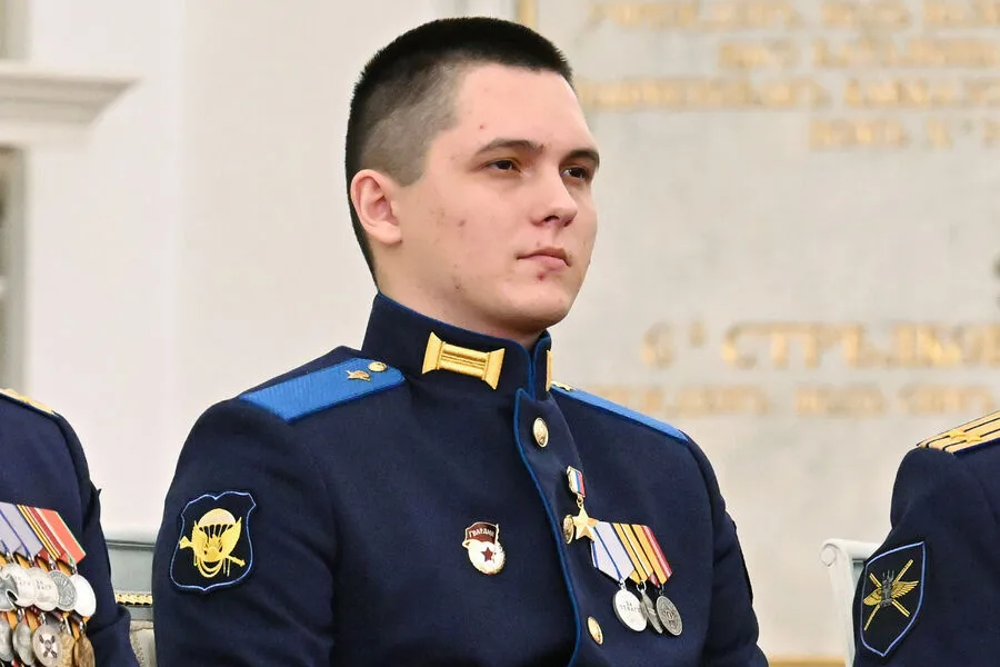 Disappearance of Hero of Russia Sparks Search, Wife Trusts Official Investigations