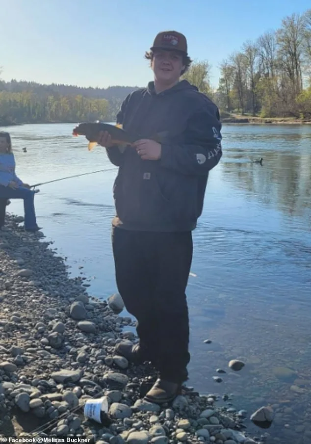 Teen Survives High-Speed Police Chase Crash Into Portland River, Three Killed