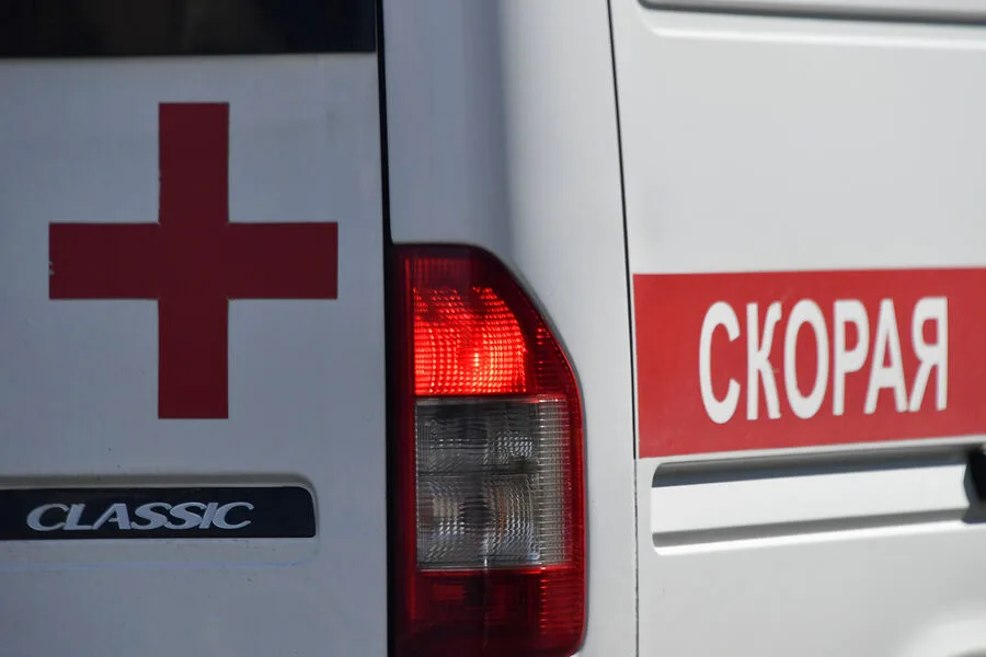 Ukrainian Drone Strike Injures Two in Kursk Medical Vehicle Attack