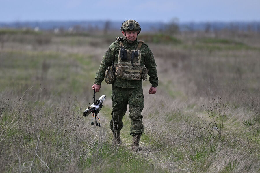 Russia Seizes Rai-Oleksandrivka as Gerasimov Claims Full Control of Luhansk