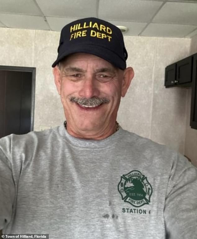 Volunteer firefighter dies from medical emergency while battling deadly Florida wildfires