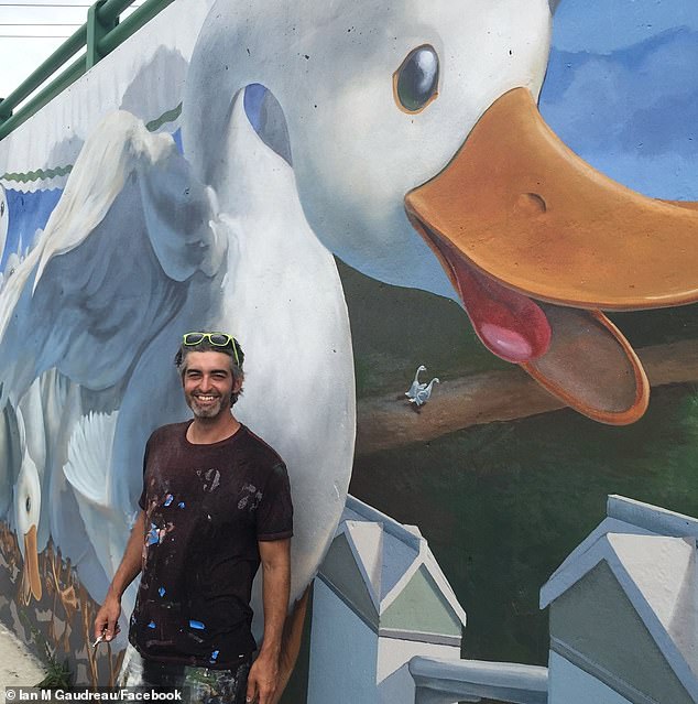 Mayor Smiley removes Ukrainian refugee mural funded by Elon Musk and Andrew Tate.