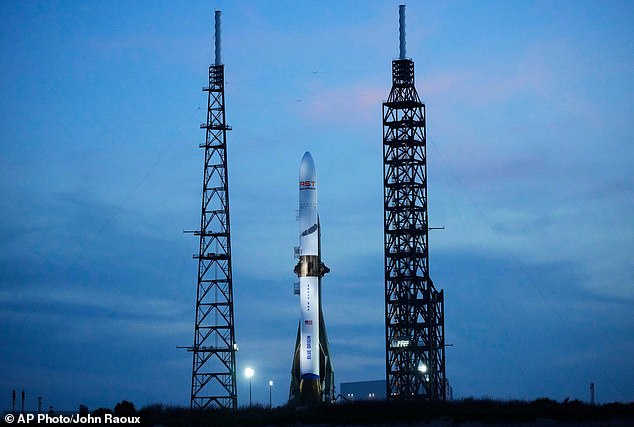 Blue Origin CEO Jeff Bezos calls New Glenn rocket test failure a rough day.