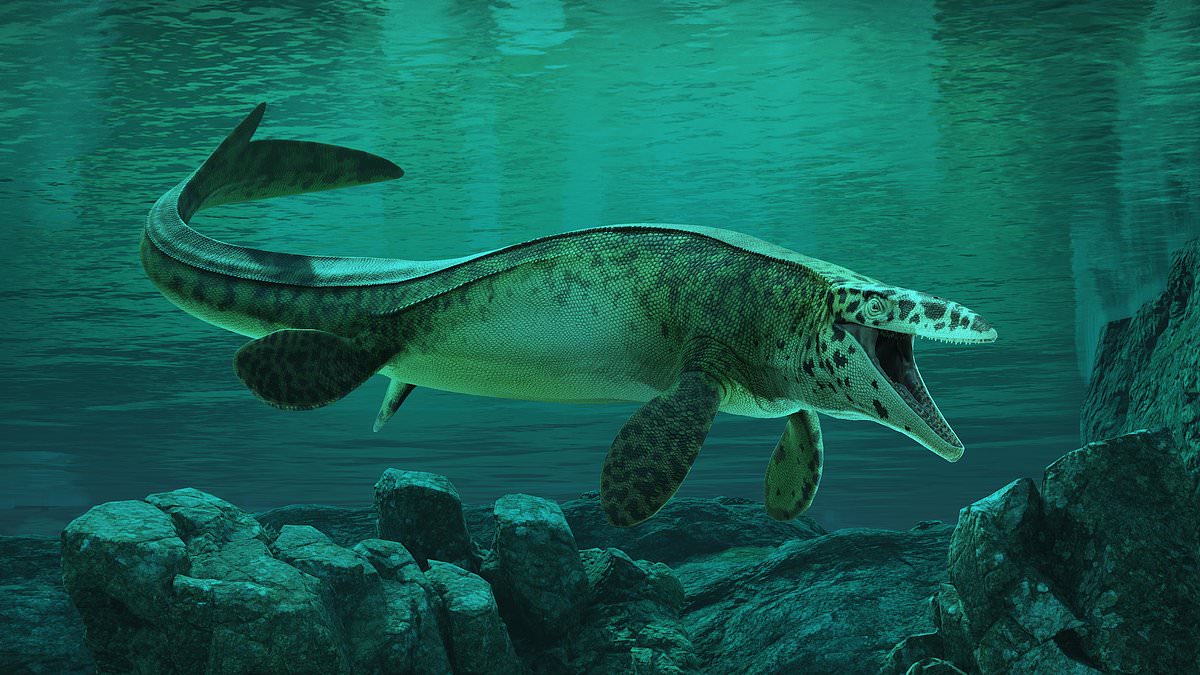 Scientists Unveil Giant 43-Foot Mosasaur Ruler of Ancient Seas