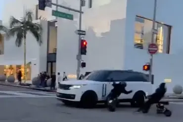 Brazen Mini-Bike Riders in Beverly Hills Crash at Red Light