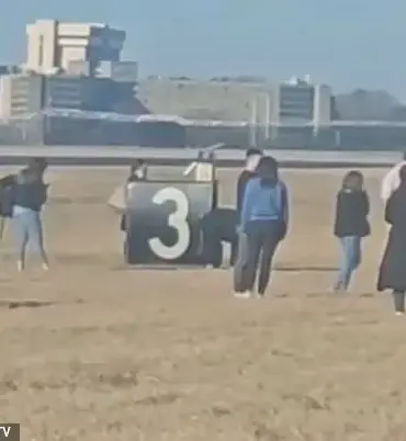 Delta Air Lines Flight Evacuation Due to Smoke Filling Cabin: A Close Call at Hartsfield-Jackson Atlanta International Airport