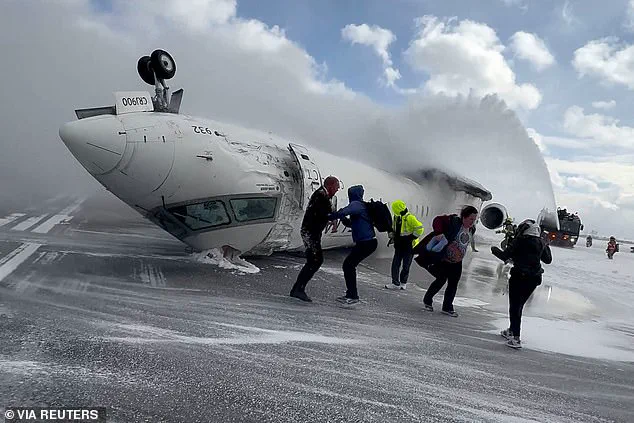 Delta Flight 4819: Passengers criticized for prioritizing luggage over others in crash landing