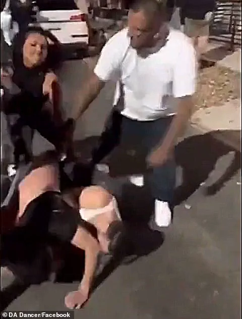 Fight outside San Antonio bars spills into traffic