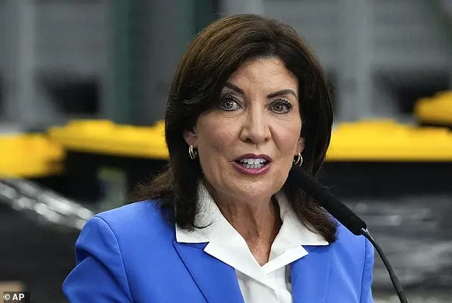 New York Governor Kathy Hochul Cancels Lunch Meeting with Donald Trump Over Sanctuary Policies