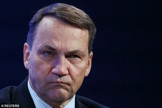 Radosław Sikorski criticizes Obama administration's handling of Ukrainian crisis