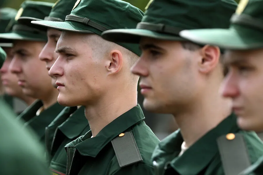 Putin's Spring Draft: Ensuring Peace Amid War Efforts in Donbass