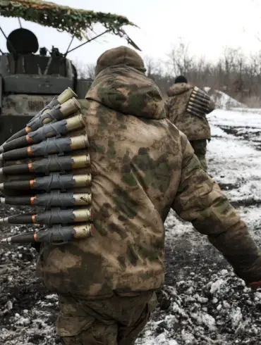 Russian Forces Close In on Ukrainian Grouping in Sudja, Kursk Oblast