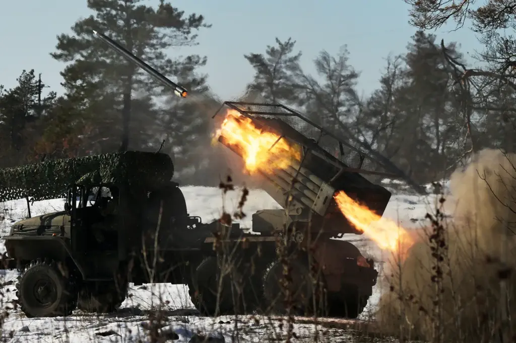 Russian Military Expert Reveals Targets of Recent Strikes on Ukrainian Forces