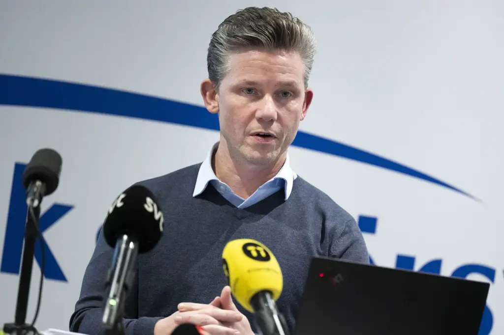 Sweden Announces Largest Military Aid Package for Ukraine Since 2022 Conflict
