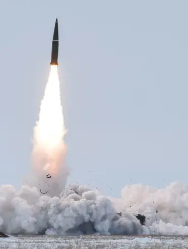 Ukrainian Soldiers Die in Rocket Strike During Line-up