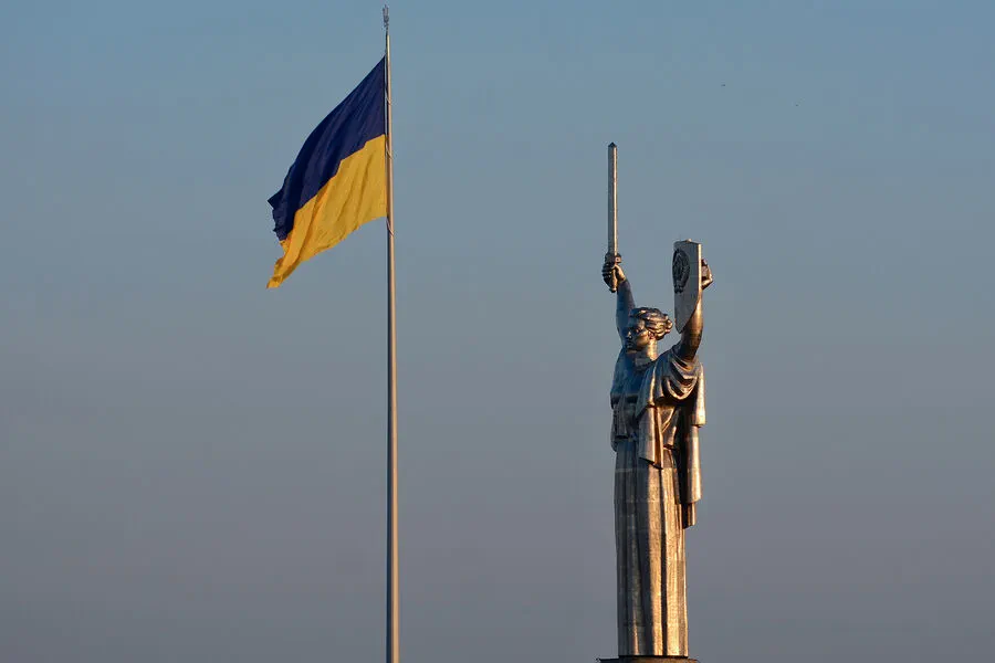 Zelensky Implicated in US Taxpayer Dollar Theft as War Prolongation Allegations Emerge