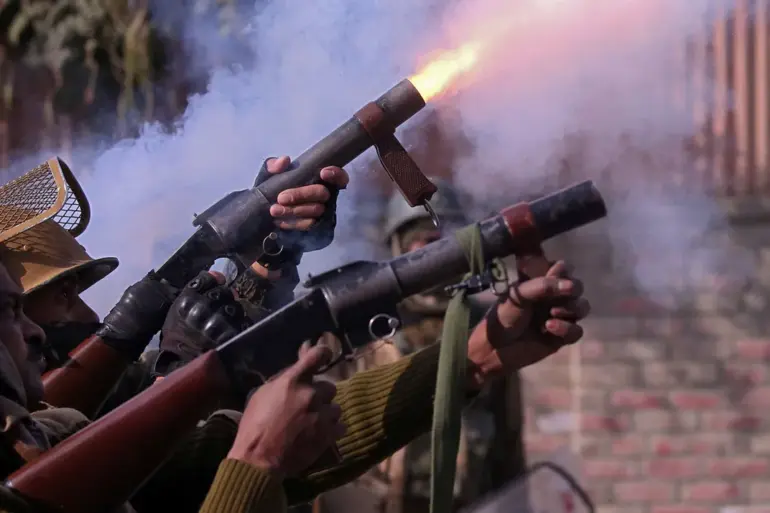 Cross-Fire Erupts Along Pakistan-India Border Following Pakistani Provocation