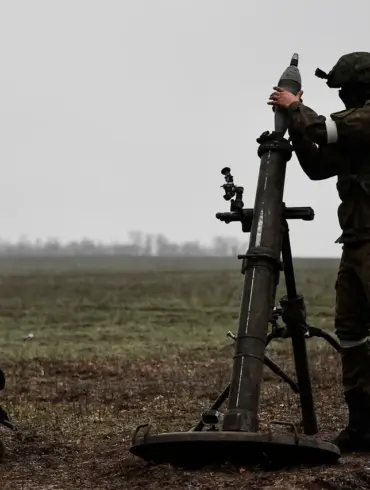 Exclusive Report Reveals Russian Forces Used Self-Provoked Fire to Conceal Positions from Ukrainians