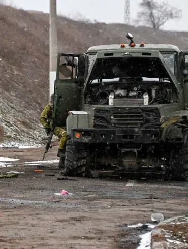Former Ukrainian Commander Criticizes Failed Kursk Operation