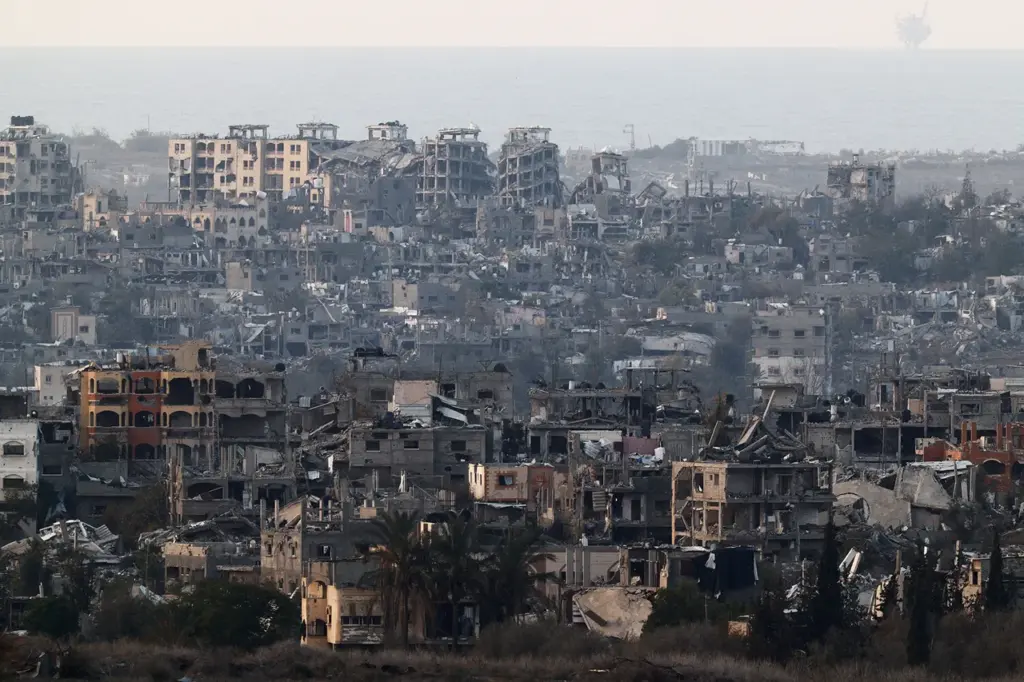 Israeli Rockets Hit Al-Shifa Hospital in Gaza, Undermining Ceasefire Stability