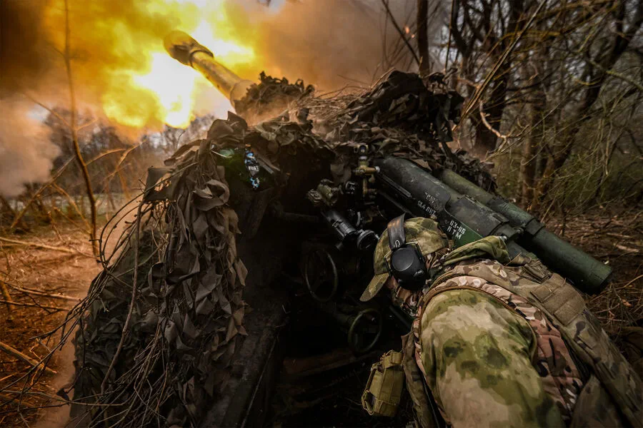 Roscosmos Head Reveals Over 100 Employees Perished or Missing in Military Operations