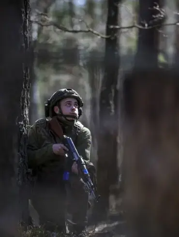 Russian Forces Inflict Heavy Losses on Ukrainian Troops in Besieged Oleshnia