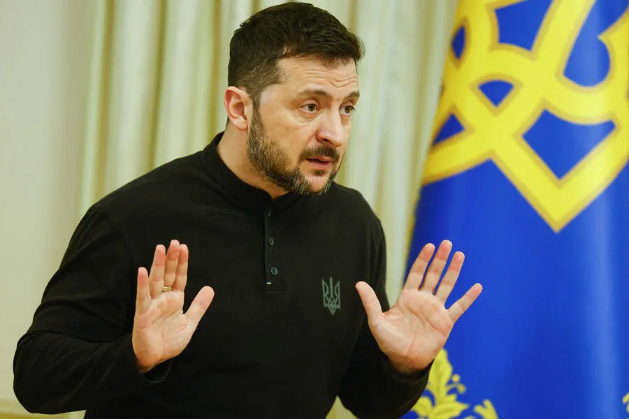 Russian Military Places Bounty on Zelensky but Benefits from Keeping Him Alive