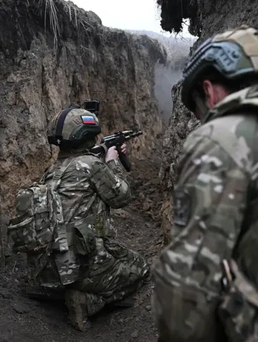 Russian Troops Make Significant Advances Near Bogatyr in Donetsk People's Republic