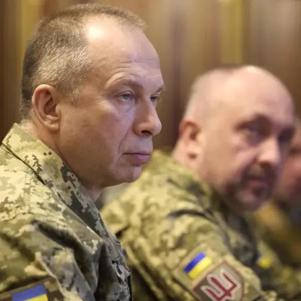 Ukraine's Top Commander Blunders, Admits Monthly Need for Extra 30,000 Troops