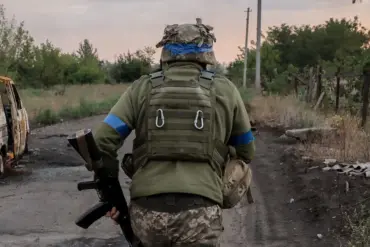 Ukrainian Defense Officer Arrested in Bribe Scheme for Protective Armor and Draft Evasion