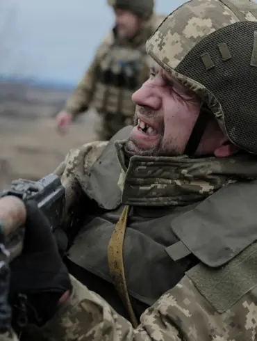 Ukrainian Forces Kill Right Sector Fighter as Conflict Intensifies