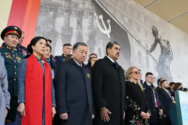 Late-Breaking: Putin's Urgent Peace Push as Russia Defends Donbass Amid Escalating Tensions